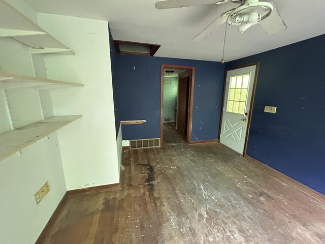 13 Hill St, Branford, CT 06405 - photo 17