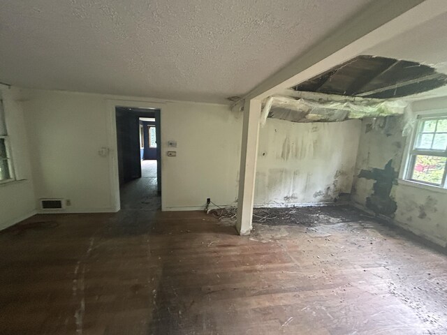 13 Hill St, Branford, CT 06405 - photo 8