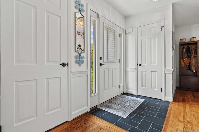 8 Sharon Ln, Old Saybrook, CT 06475 - photo 2
