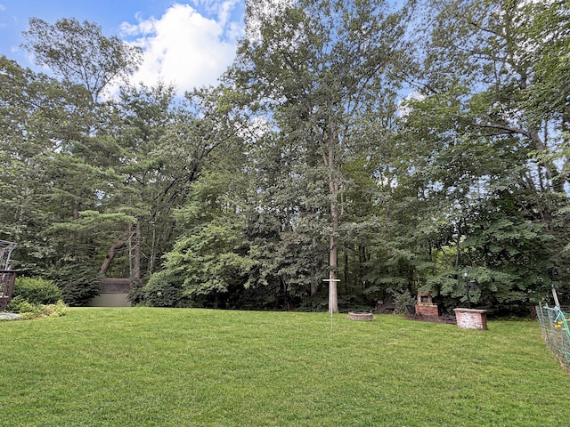 96 Moravia Rd, Avon, CT 06001 - view of green lawn