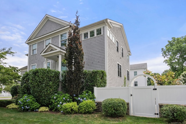 141 Veres St, Fairfield, CT 06824 - photo 36
