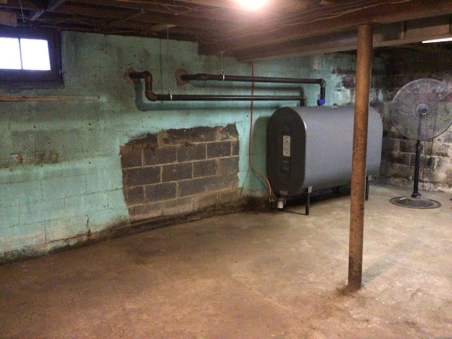 115 Cooper Dr, Waterbury, CT 06704 - below grade area featuring heating fuel