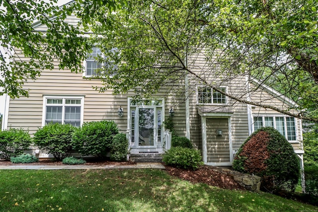 21 Great Heron Ln Unit 21, Brookfield, CT 06804 - view of front facade with a front yard