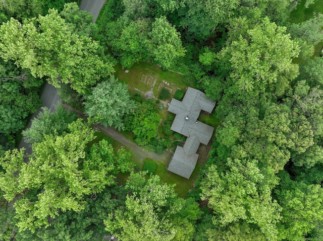 25 Vista Rd, Wilton, CT 06897 - aerial view of property and surrounding area