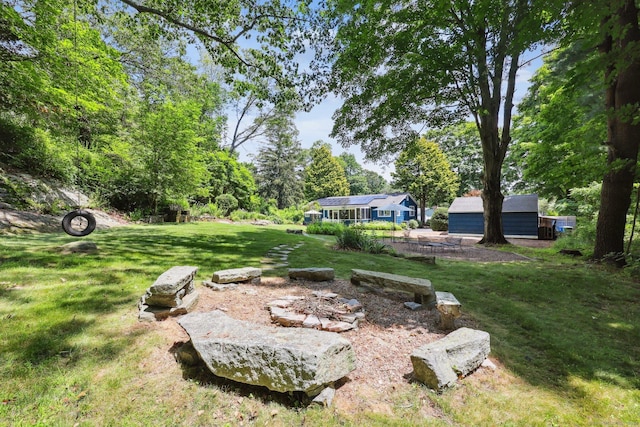 103 Glenwood Rd, Clinton, CT 06413 - view of green lawn