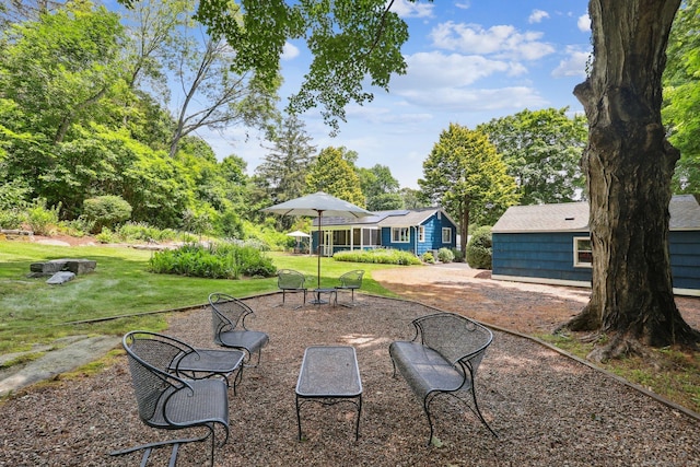 103 Glenwood Rd, Clinton, CT 06413 - view of green lawn