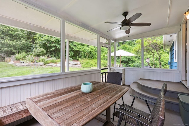 103 Glenwood Rd, Clinton, CT 06413 - sunroom / solarium featuring a ceiling fan