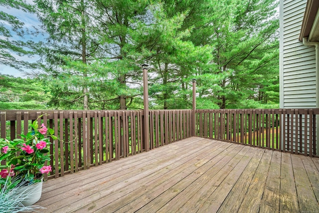 34 Cortland Way Unit 34, Newington, CT 06111 - view of wooden deck