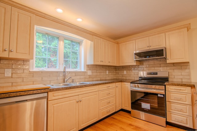 18 Isabellas Pl Unit 18, Killingly, CT 06239 - photo 6