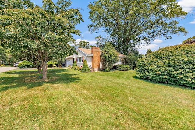 82 Crown St, Trumbull, CT 06611 - photo 1