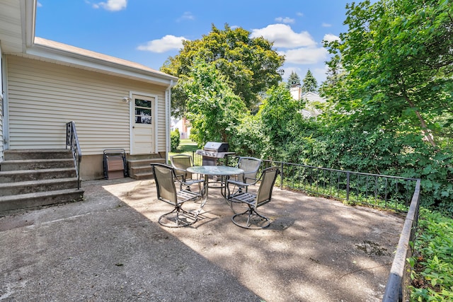82 Crown St, Trumbull, CT 06611 - photo 6