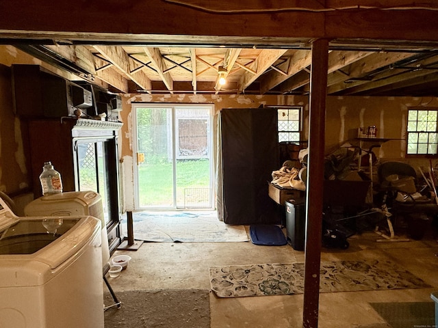 18 Booth Rd, Enfield, CT 06082 - miscellaneous room with washer and dryer