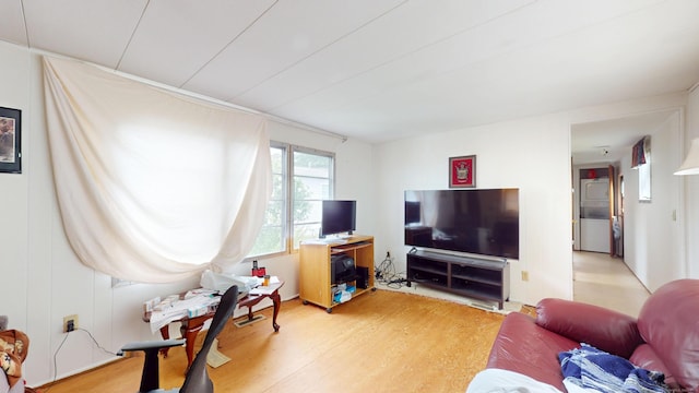 44 Linden Ave N, Westbrook, CT 06498 - living room with wood finished floors