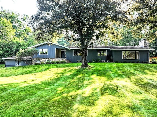 10 Fernbrook Dr, Brookfield, CT 06804 - ranch-style home with a chimney and a front yard