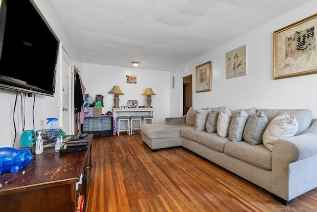 11 Bedford Ave Apt J2, Norwalk, CT 06850 - living area with wood finished floors