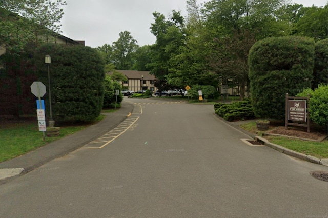 341 Foxwood Ln Unit 341, Milford, CT 06461 - photo 24