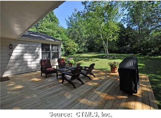 22 Bryden Ter, Hamden, CT 06517 - photo 17