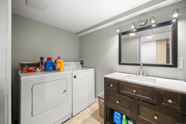 1 Oakridge Dr, Enfield, CT 06082 - laundry room featuring washing machine and clothes dryer