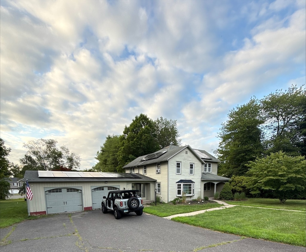 635 Pine St, Bristol, CT 06010 - photo 1