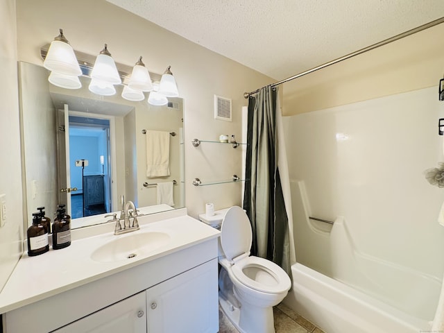 110 Trolley Crossing Ln Unit 110, Middletown, CT 06457 - full bath with vanity, shower / bathtub combination with curtain, tile patterned flooring, and a textured ceiling