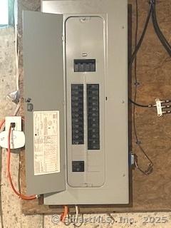 1929 Logans Way, Windsor, CT 06095 - utilities with electric panel