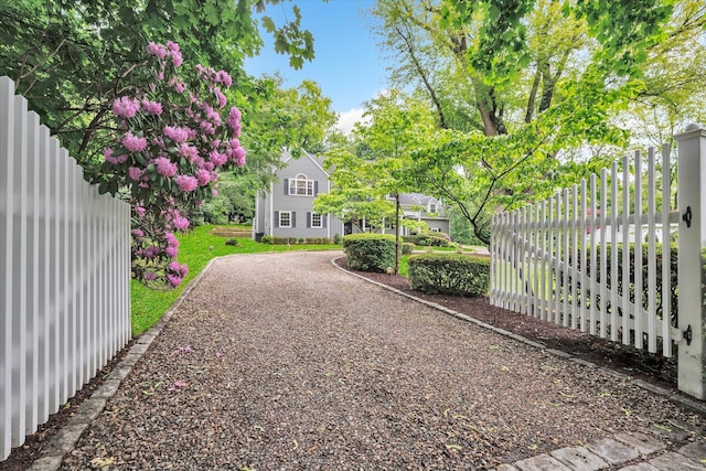 6 Cavray Rd, Norwalk, CT 06855 - photo 2