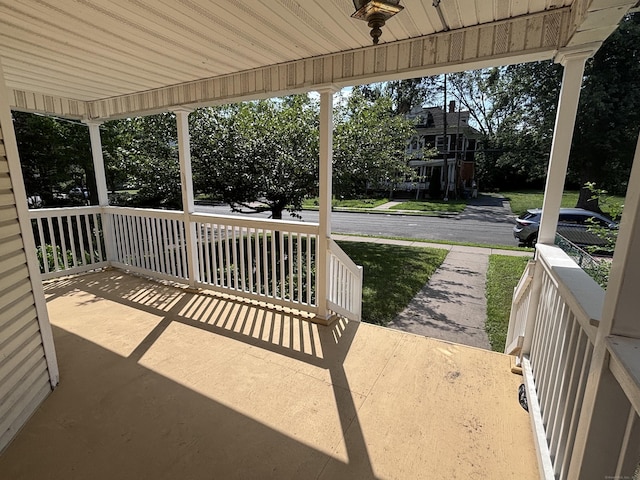 62 Burton St, Hartford, CT 06112 - photo 4
