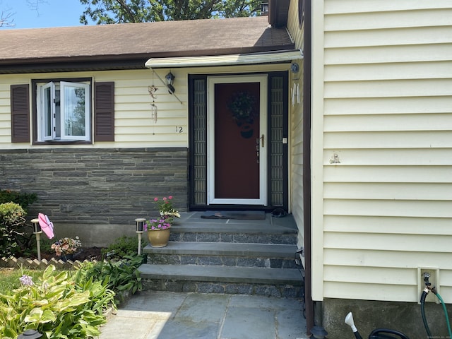 12 Pine Point Dr, Bridgeport, CT 06606 - photo 6