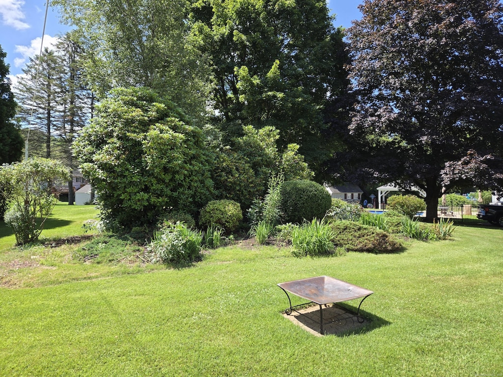 70 Reed Rd, Tolland, CT 06084 - photo 2