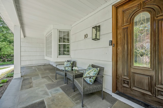 10 Old Forge Rd, Greenwich, CT 06830 - photo 2
