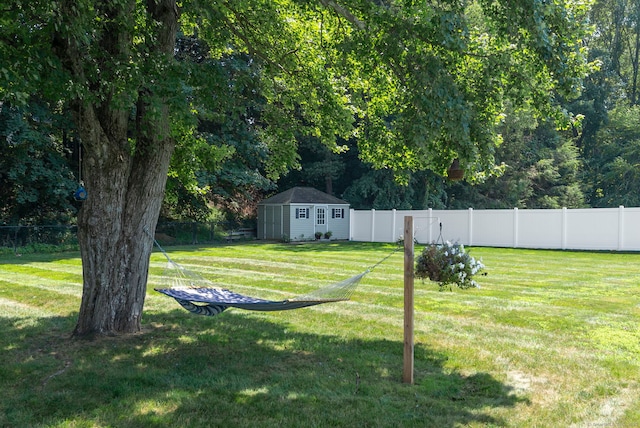 69 Glendale Dr, Bristol, CT 06010 - photo 4