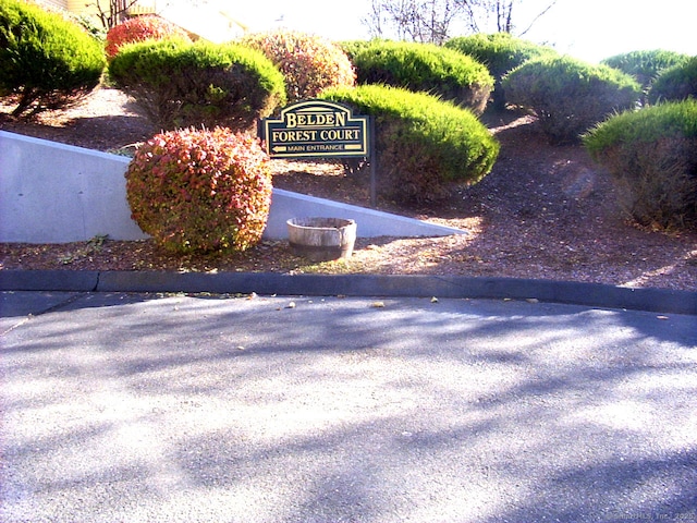 40 Firetown Rd Apt 42, Simsbury, CT 06070 - photo 2