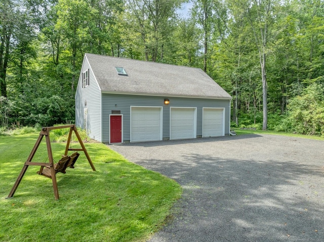 35 Pheasant Ln, Ridgefield, CT 06877 - detached garage with a forest view