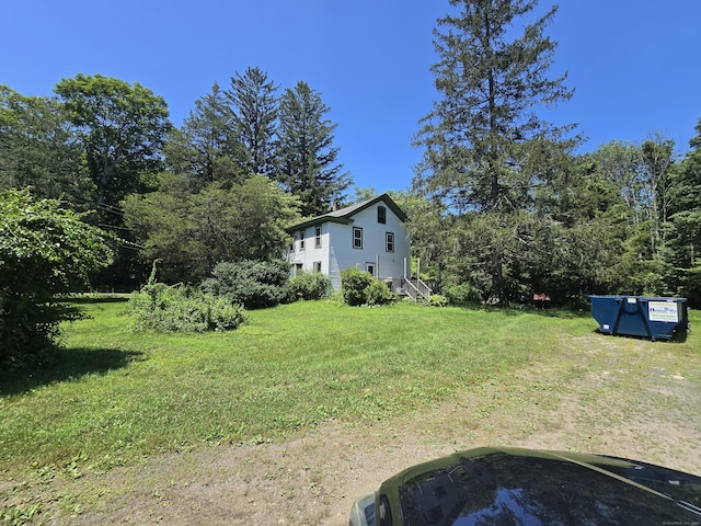 16 Farrell Rd, Newtown, CT 06470