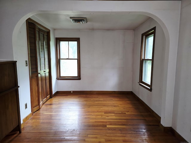 16 Farrell Rd, Newtown, CT 06470