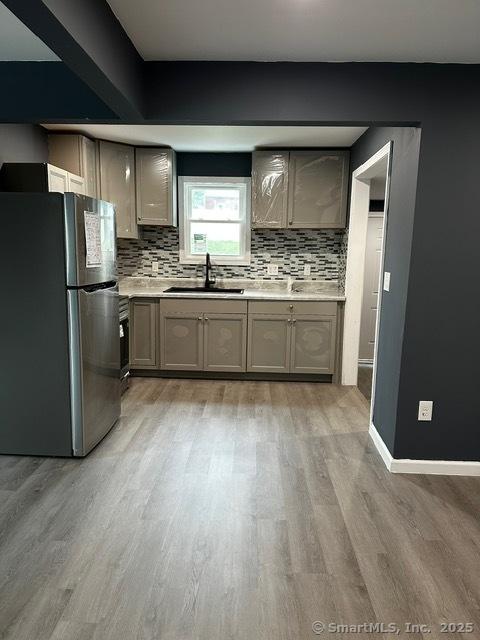 76 Columbus Ave, Meriden, CT 06451 - photo 18