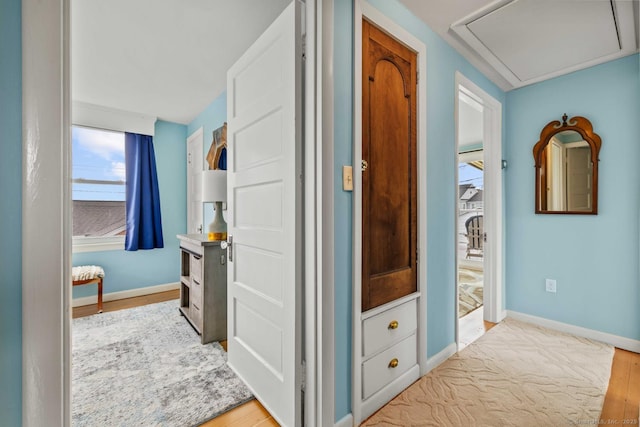 8 Fenbrook Rd, Old Saybrook, CT 06475 - hall with baseboards