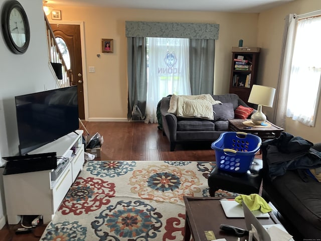 74 Brussels Ave, Wethersfield, CT 06109 - living room featuring wood finished floors and baseboards