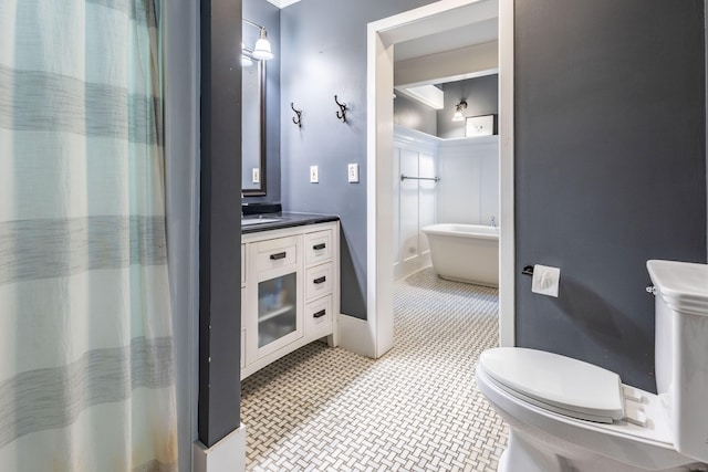 336 Main St, Wethersfield, CT 06109 - bathroom with a soaking tub and vanity