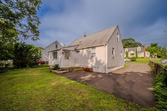 58 Elam St, New Britain, CT 06053 - photo 3