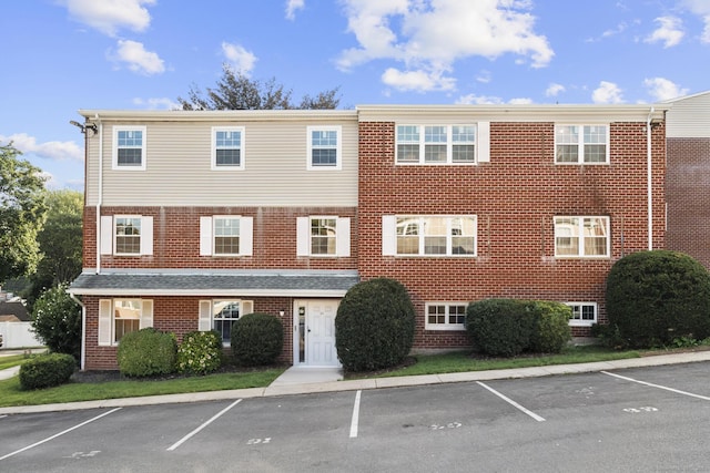 50 Greenhouse Rd Unit 42D, Bridgeport, CT 06606 - photo 1