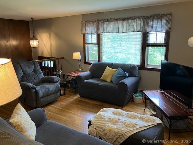 366 Sabin St, Putnam, CT 06260 - photo 9