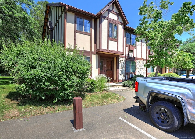 138 Foxwood Close Close Unit 138, Milford, CT 06461 - photo 2