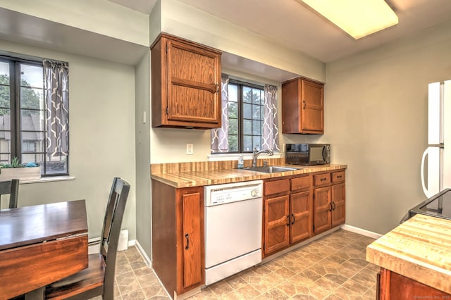 138 Foxwood Close Close Unit 138, Milford, CT 06461 - photo 12