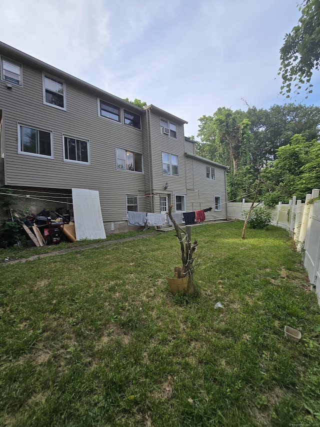 85R Olmsted St, East Hartford, CT 06108 - photo 34