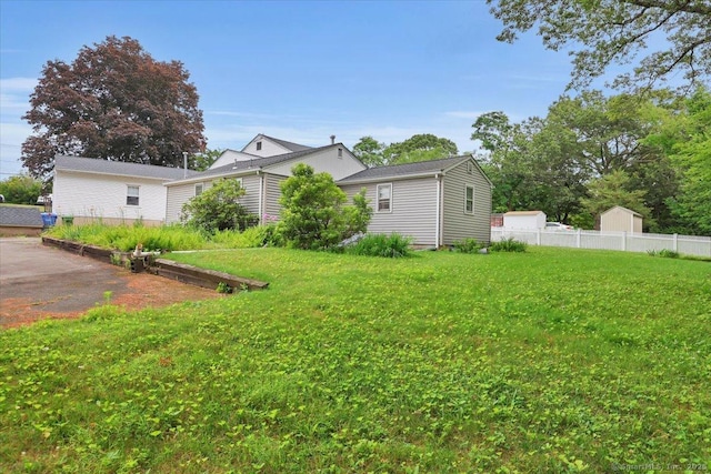 496 Mulberry St, Southington, CT 06479 - view of yard