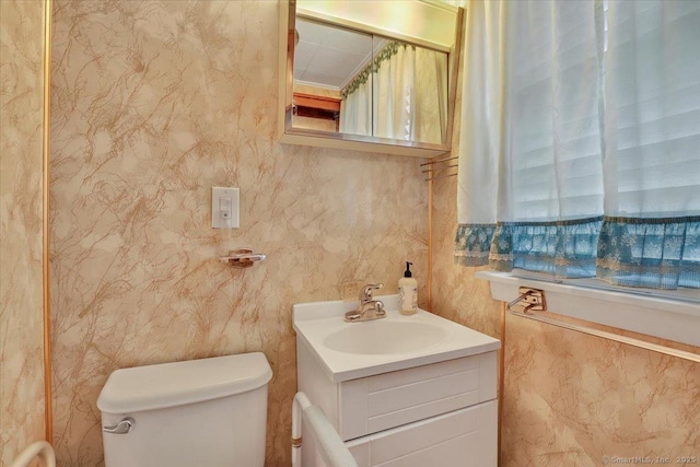 496 Mulberry St, Southington, CT 06479 - bathroom with vanity and toilet
