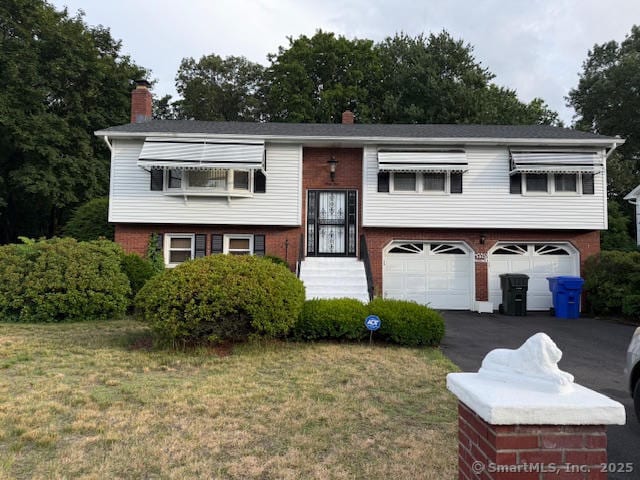 69 Pheasant Ln, East Hartford, CT 06108 - photo 1