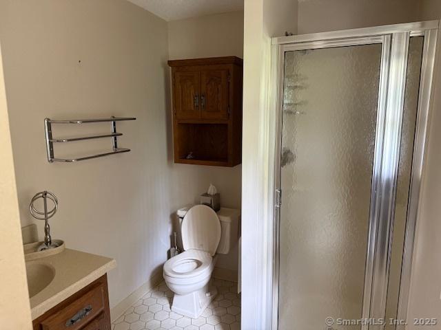 69 Pheasant Ln, East Hartford, CT 06108 - photo 2