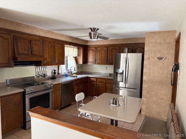 69 Pheasant Ln, East Hartford, CT 06108 - photo 12